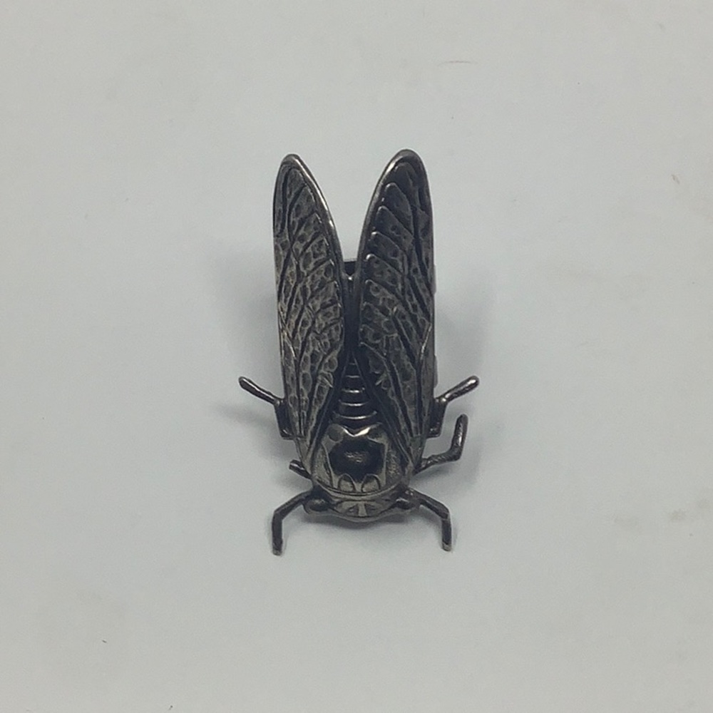 Nwot Silver Tone Cicada Insect Statement Ring - image 4